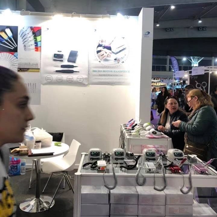 El fabricante de taladros de uñas RHJC ofrece espectáculos de belleza en España